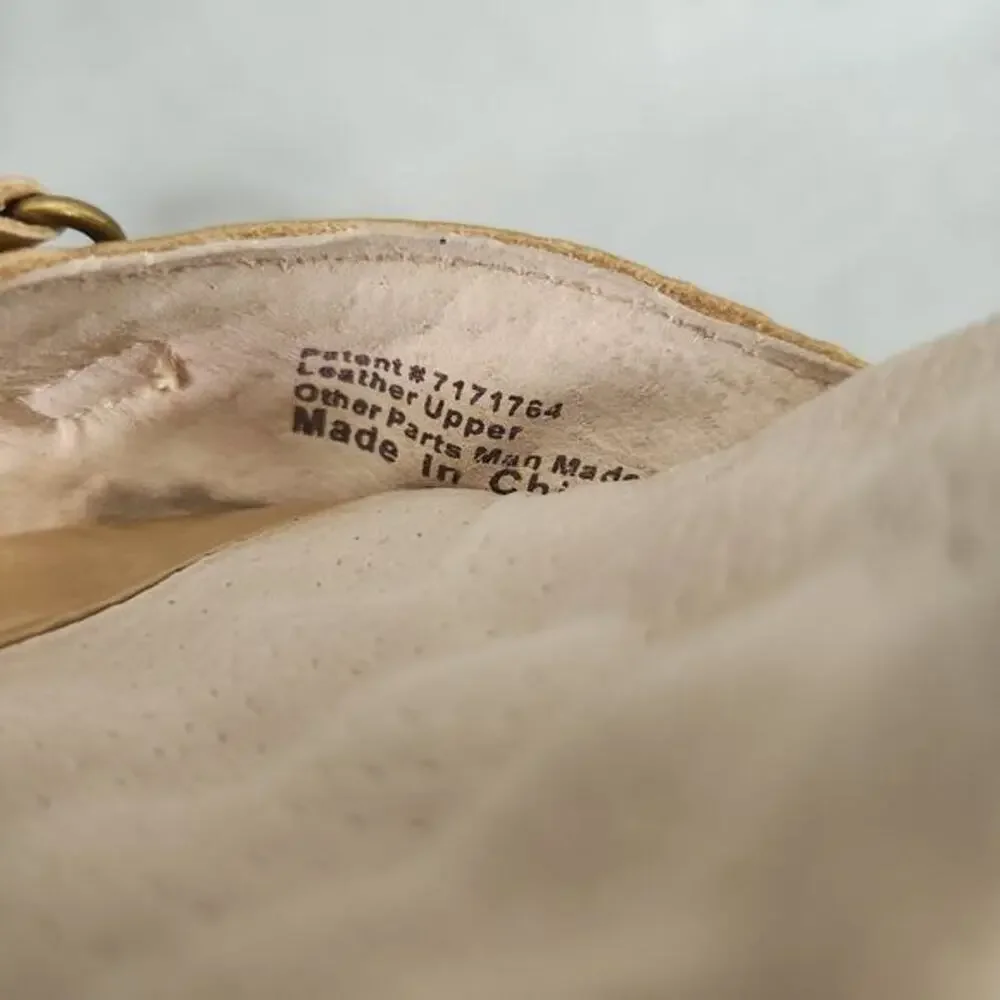 SOFTWALK Women's‎ Patent Leather Espadrille Wedges Size 7M Comfort Shoes Tan